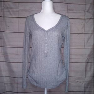 *SOLD* Victoria's Secret Long Sleeve Top Large
